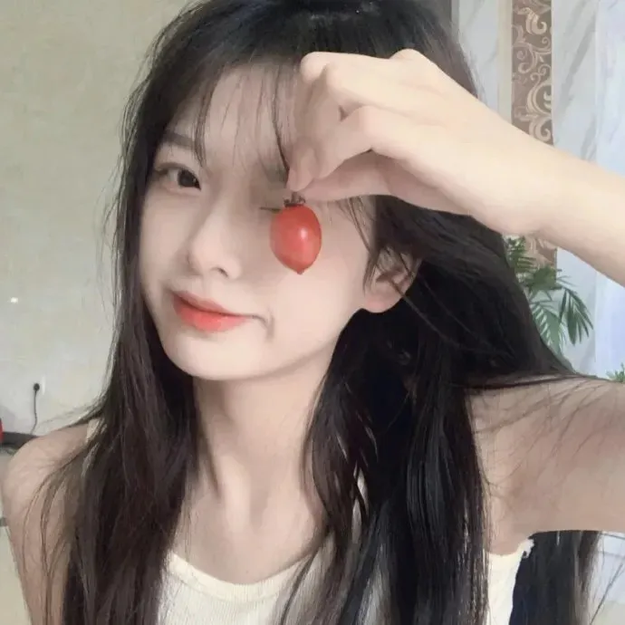 朴赞郁吸血鬼神作《蝙蝠》1080P未删减：神父变成吸血鬼后的欲望挣扎与堕落